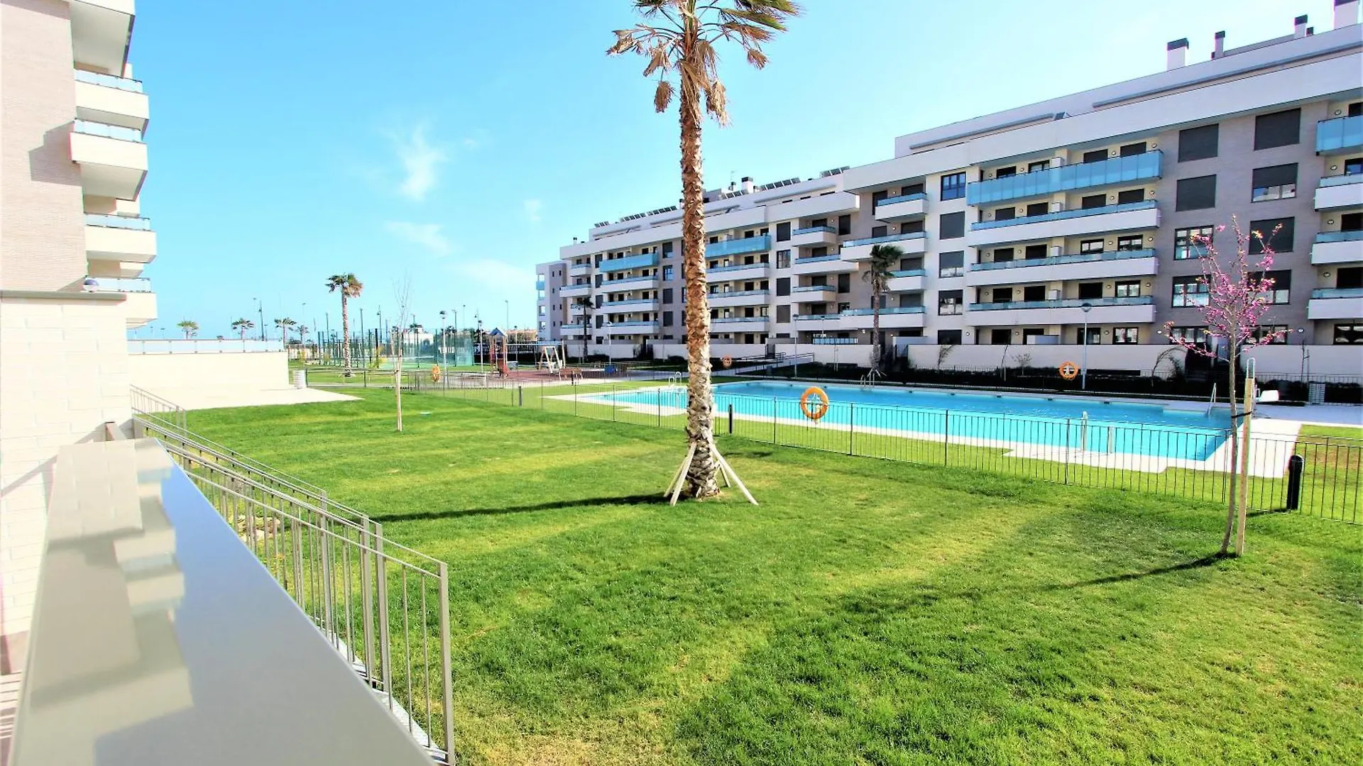 Los Alamos Playa, Piscina, Parking Y Padel Torremolinos 0*,  Spain