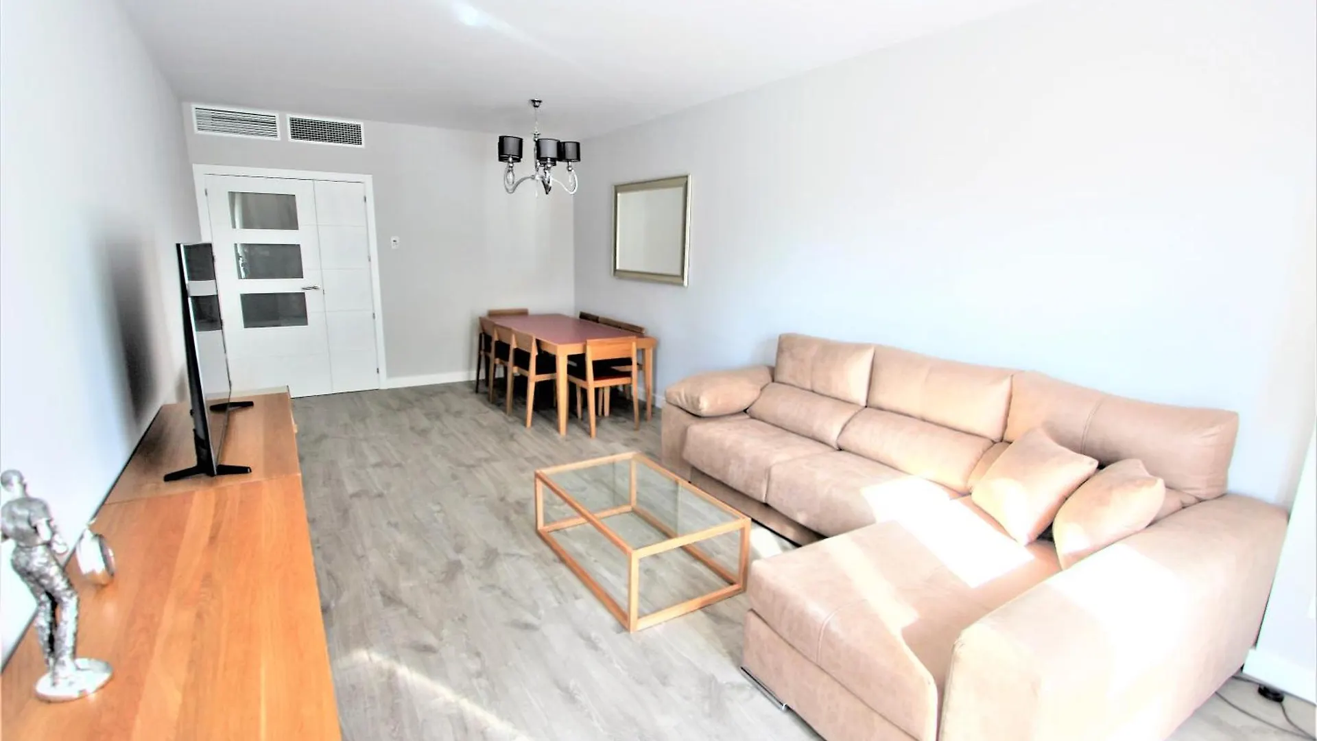 טורמולינוס Los Alamos Playa, Piscina, Parking Y Padel דירה