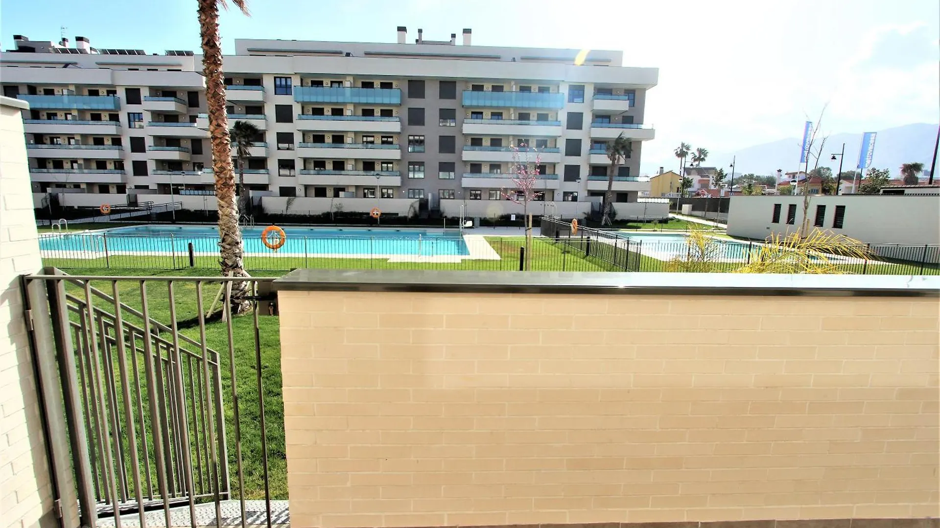 טורמולינוס Los Alamos Playa, Piscina, Parking Y Padel