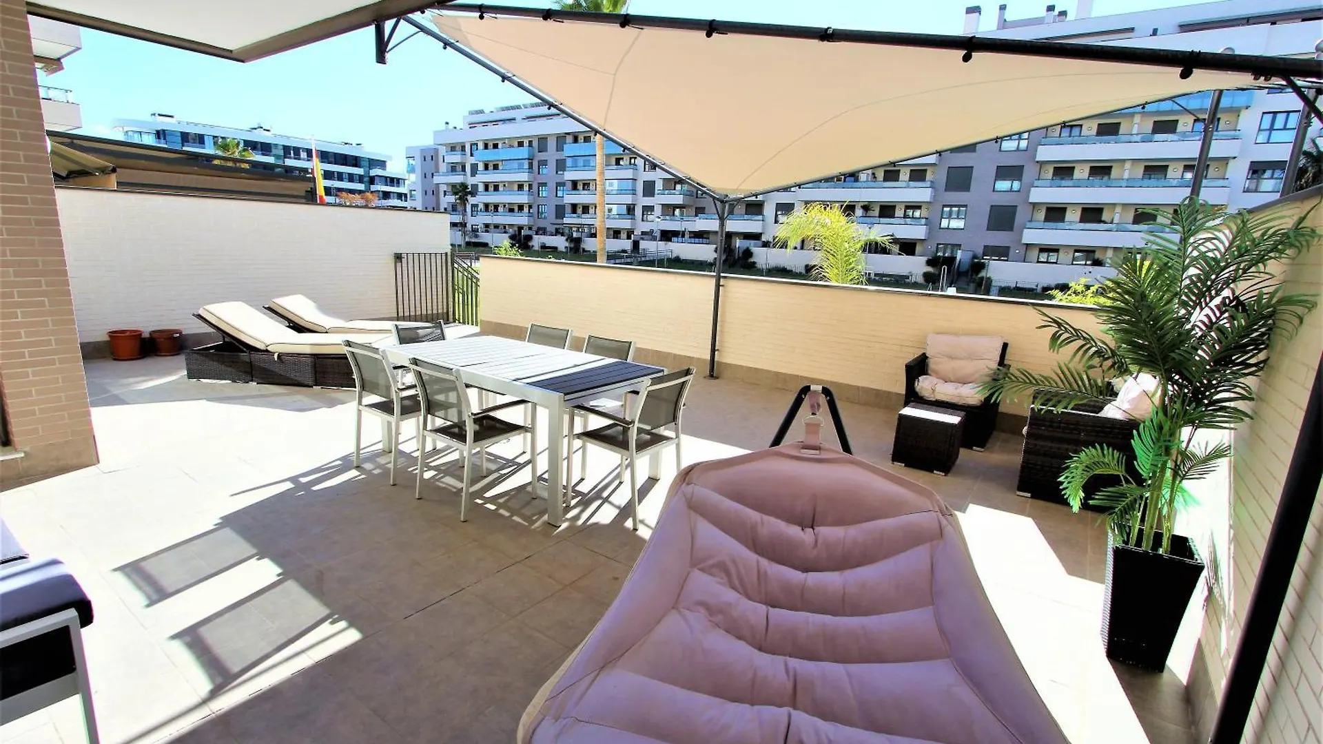 טורמולינוס Los Alamos Playa, Piscina, Parking Y Padel